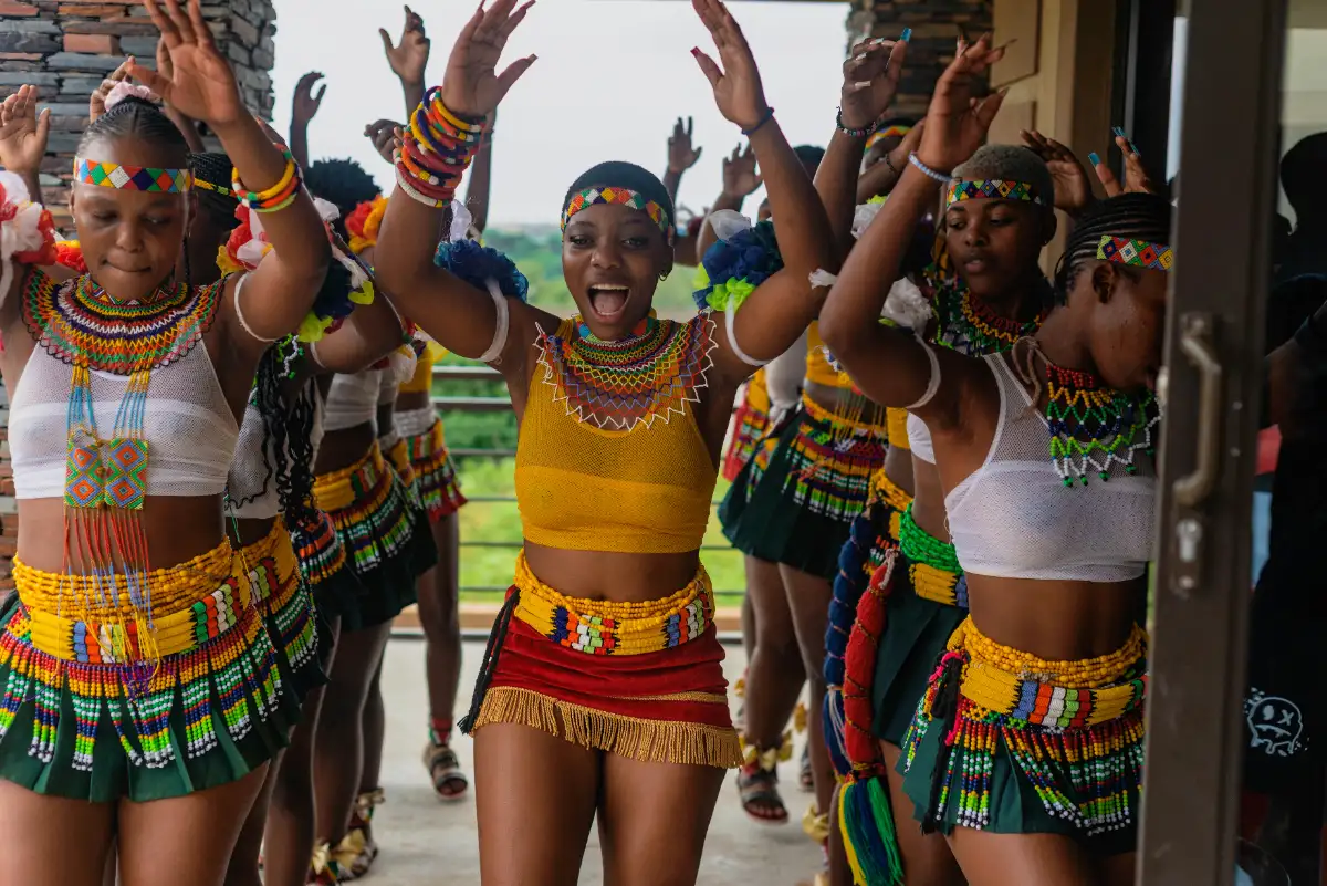 african traditional dancers